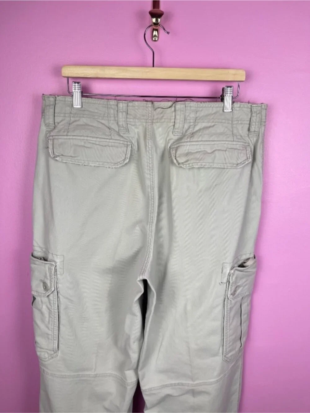 GAP Khakis Y2K Vintage Cargo Pants Beige Distressed Straight Leg Men’s 36